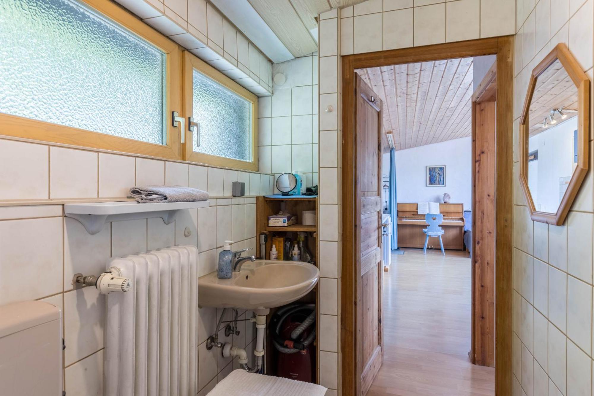 Ferienwohnung Am Samuelstein Bad Urach Exterior foto