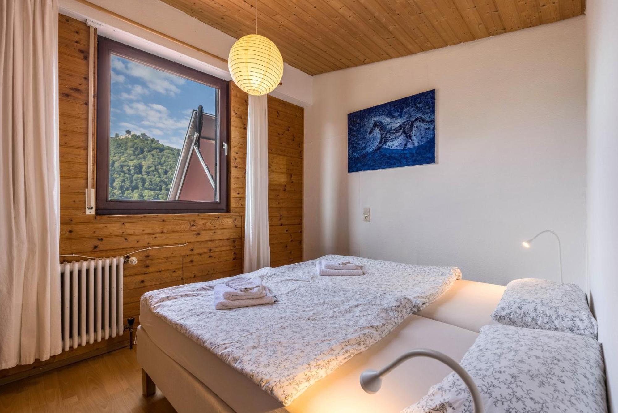 Ferienwohnung Am Samuelstein Bad Urach Exterior foto